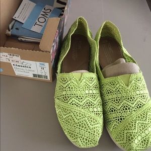 Neon Lime Crochet Toms